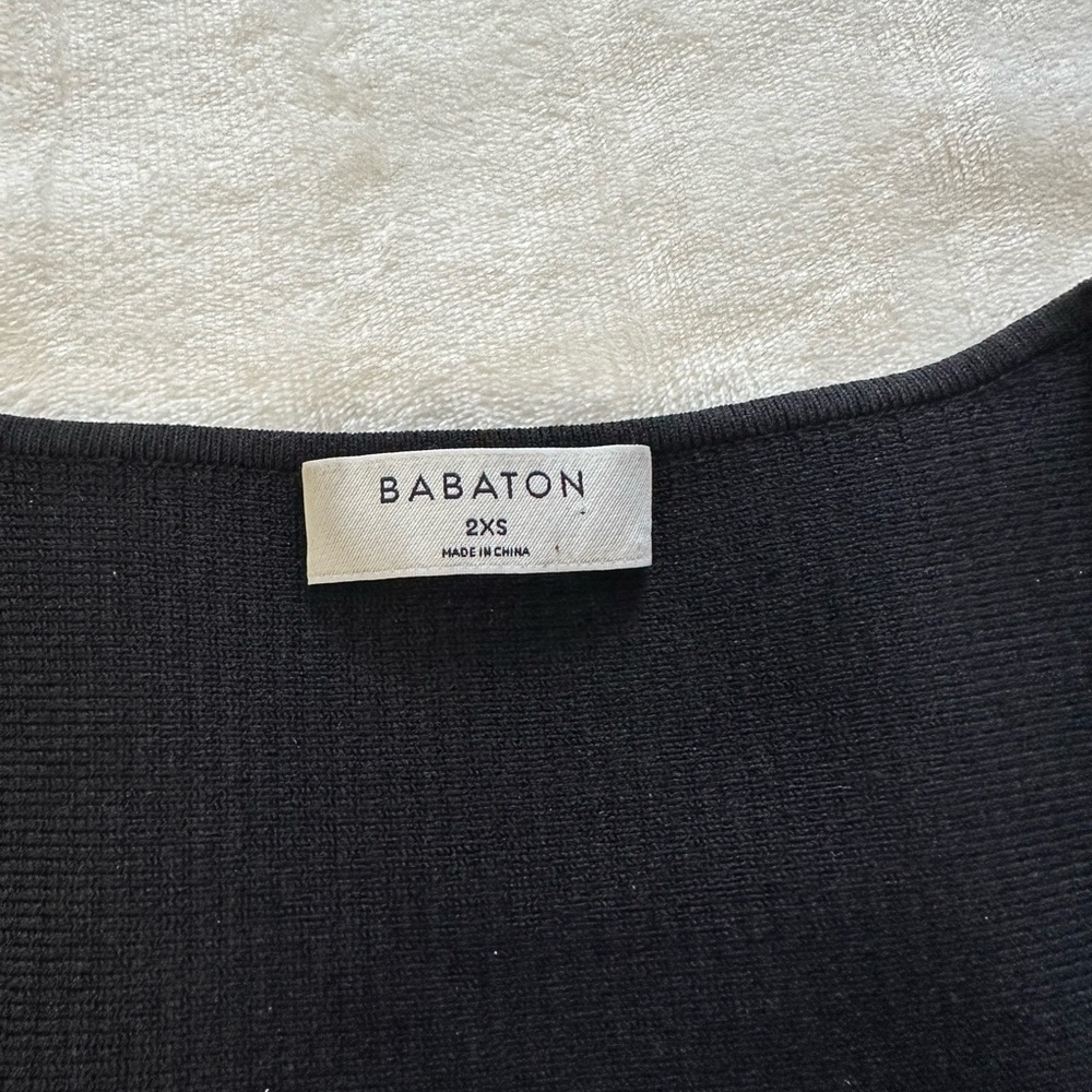 Aritzia Babaton Sculpt Knit Crop Top Womens Sz 2XS Black Ribbed Square Neck - Picture 4 of 8